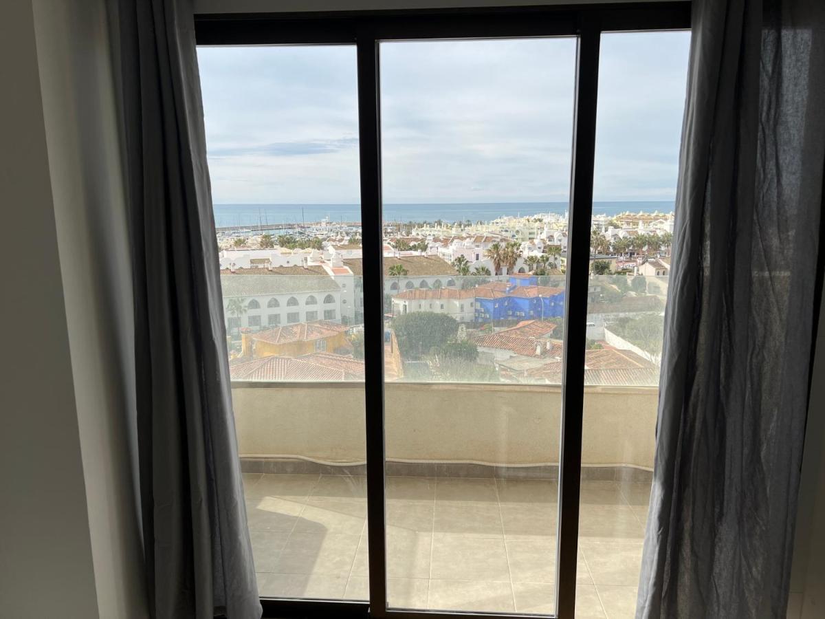 Apartment Sol Carihuela Torremolinos Exterior photo