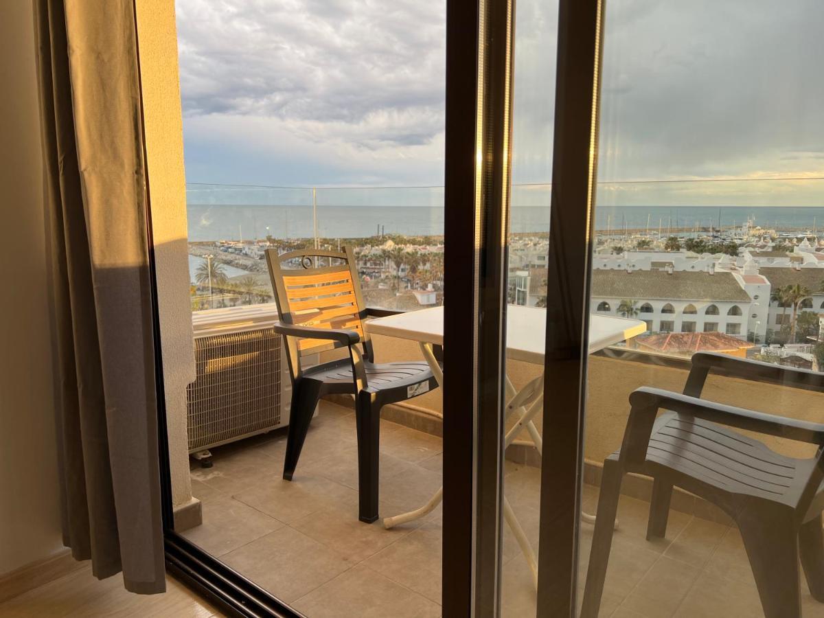 Apartment Sol Carihuela Torremolinos Exterior photo